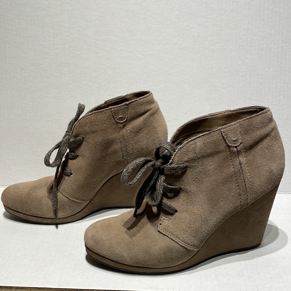 Dolce Vita suede wedge ankle boots. (11) 4” heels